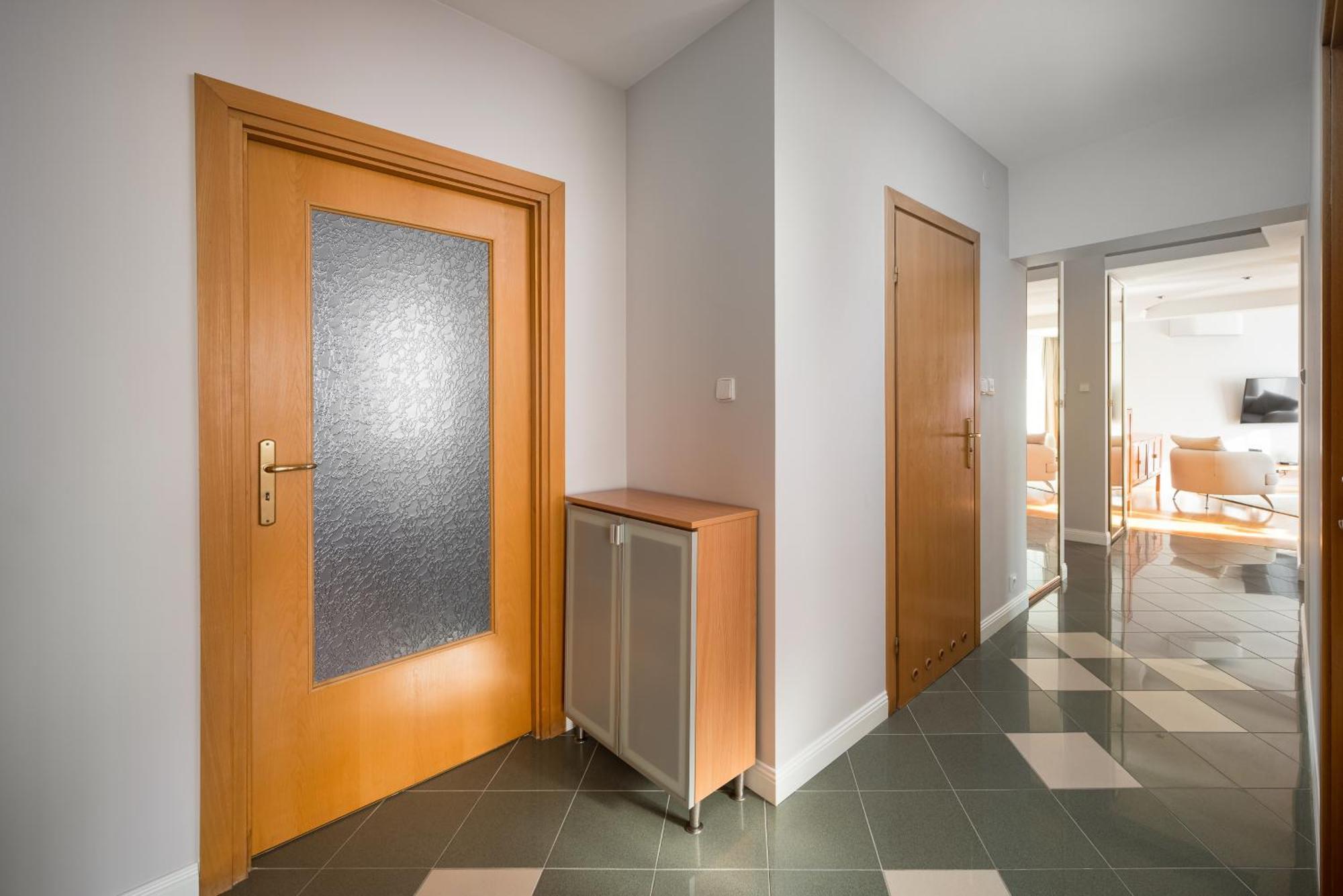 Metro Imielin 2-bedroom * Warszawa